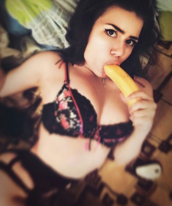 Анкета проститутки Мария - город Алпатово, 26 лет, №8576